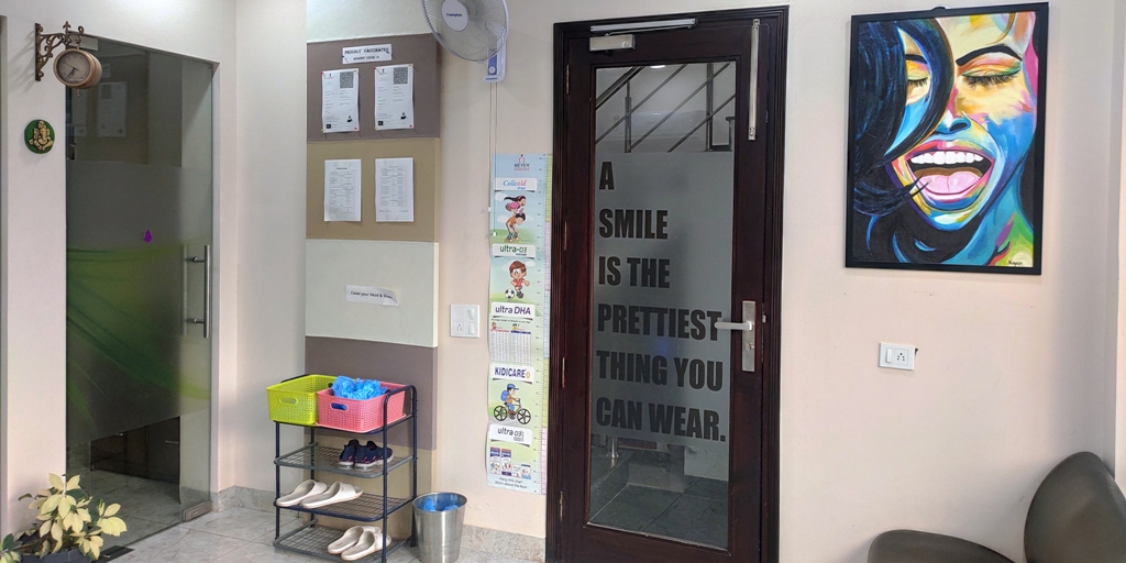 waiting area of best dental clinic in mohali